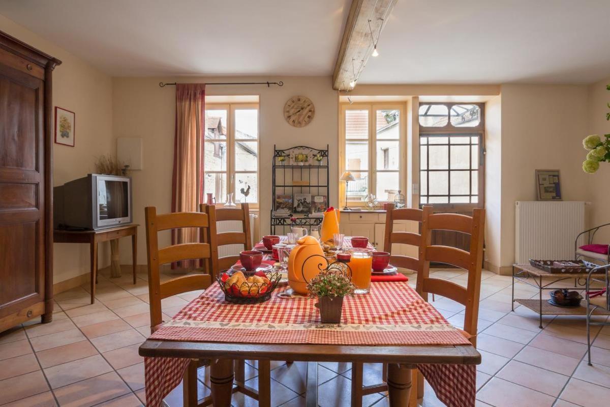 La Rochepot Logis De L'Orme B&B 외부 사진